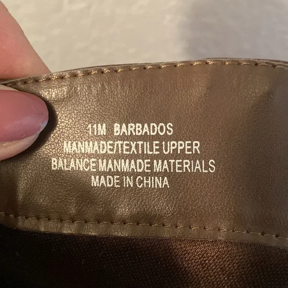 Unr8ed women’s boots - Picture 7 of 11